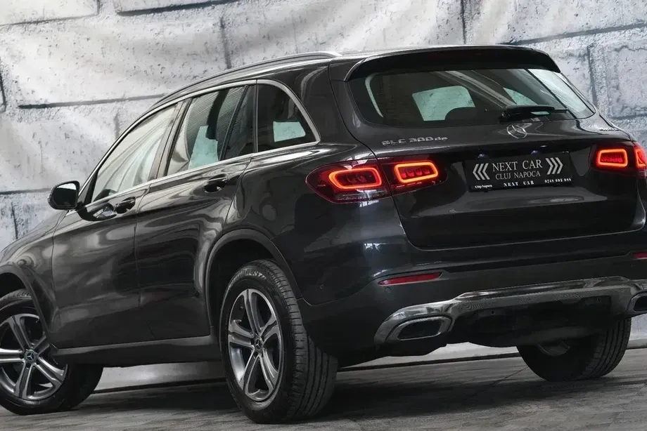 Mercedes-Benz GLC 300 de 4Matic 9G-TRONIC — imagine 4