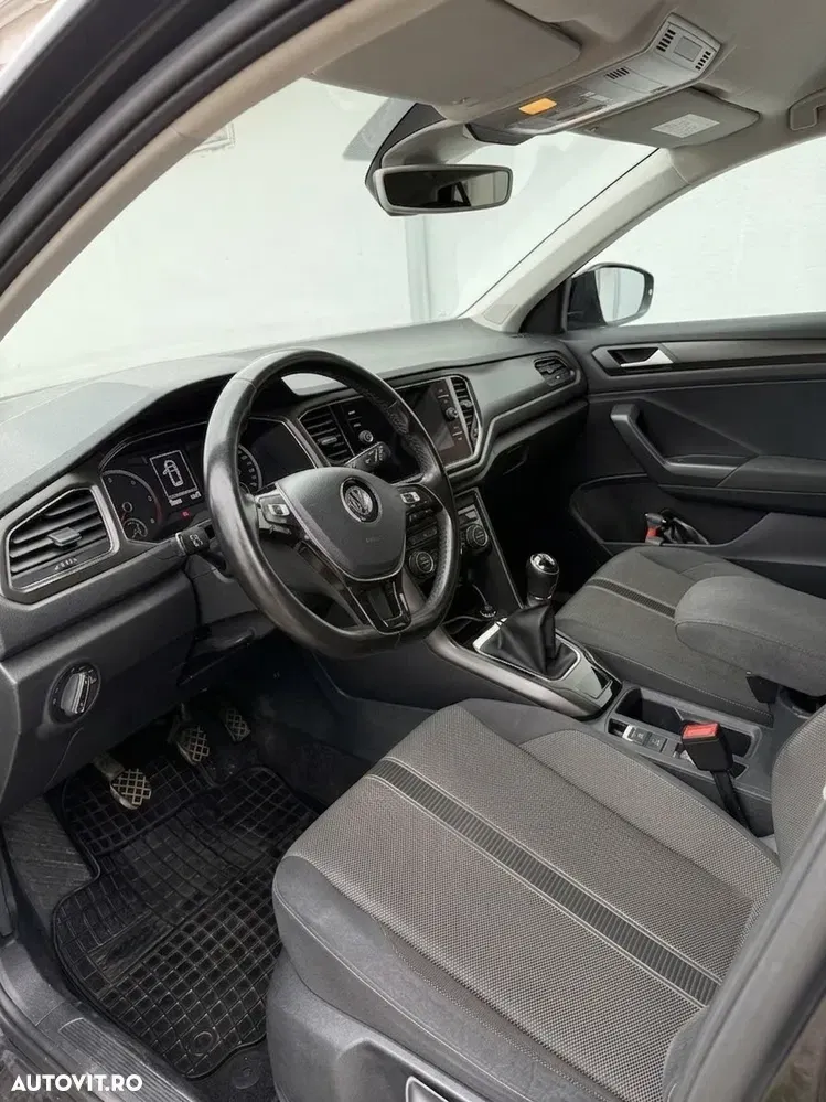 Volkswagen T-Roc 1.6 TDI Design — imagine 5