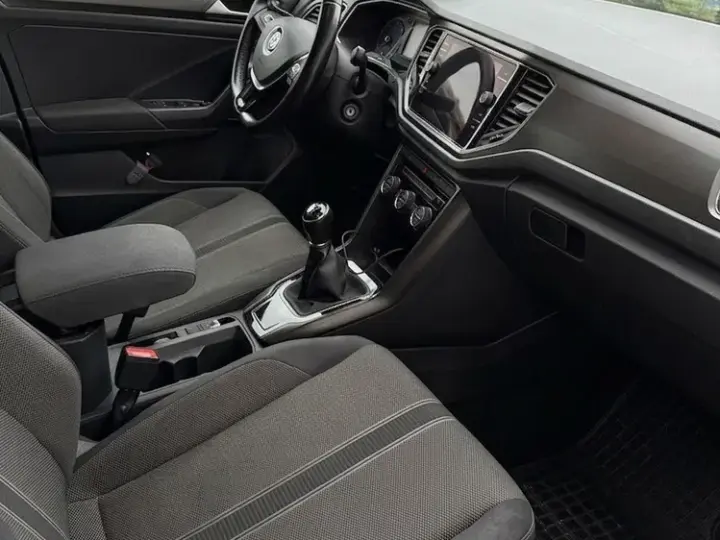 Volkswagen T-Roc 1.6 TDI Design