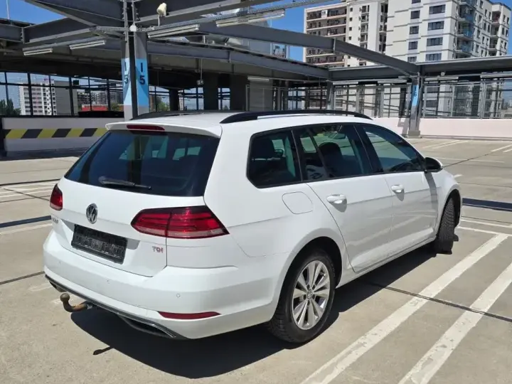 Volkswagen Golf VII 1.6 TDI Trendline