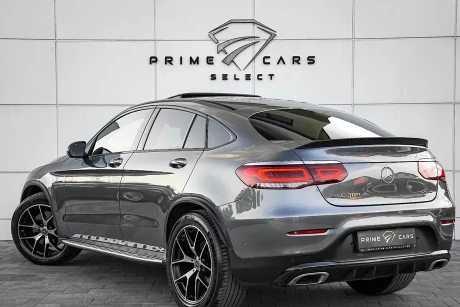 Mercedes-Benz GLC Coupe 300 e 4Matic 9G-TRONIC AMG Line — imagine 2