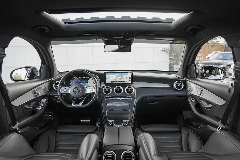 Mercedes-Benz GLC Coupe 300 e 4Matic 9G-TRONIC AMG Line — imagine 6