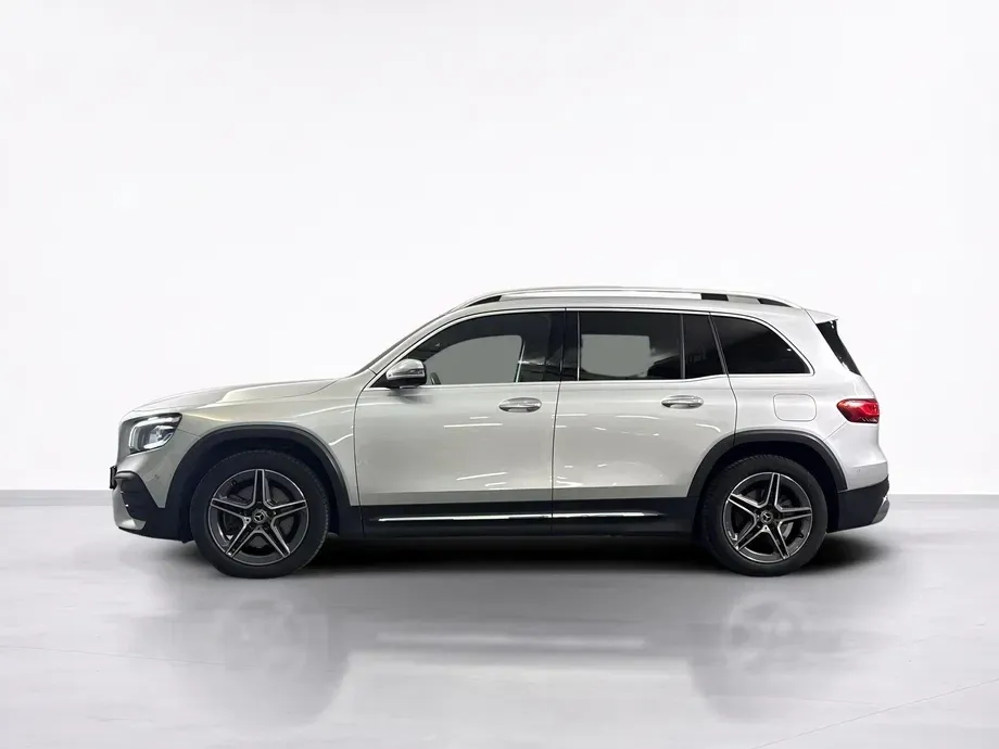 Mercedes-Benz GLB 250 4MATIC Aut. — imagine 2