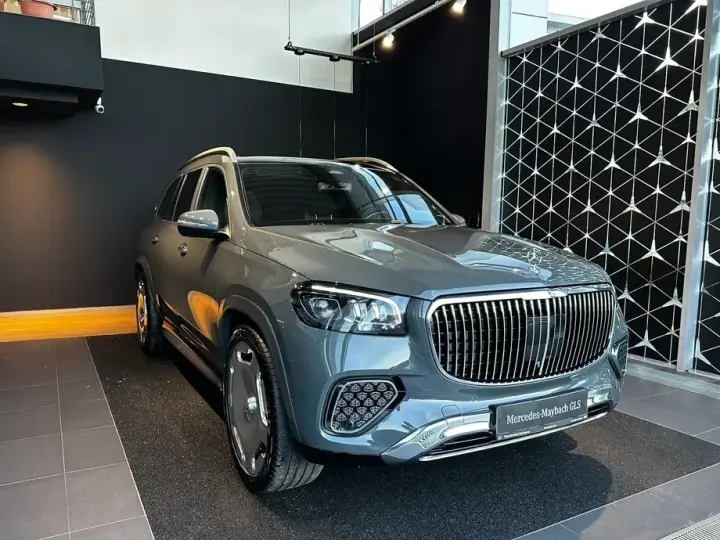 Mercedes-Benz GLS Maybach 600 4MATIC MHEV
