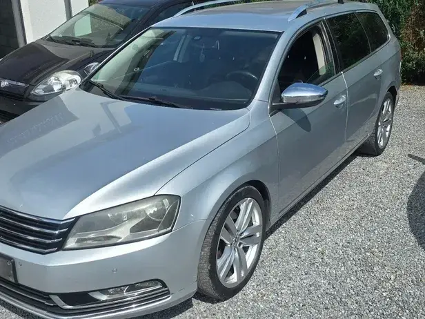 Volkswagen Passat B7 2.0 TDI DPF Highline