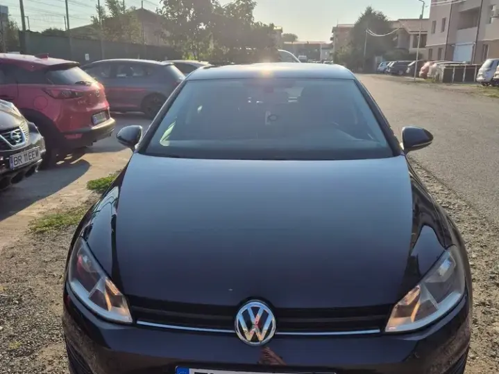 Volkswagen Golf VII