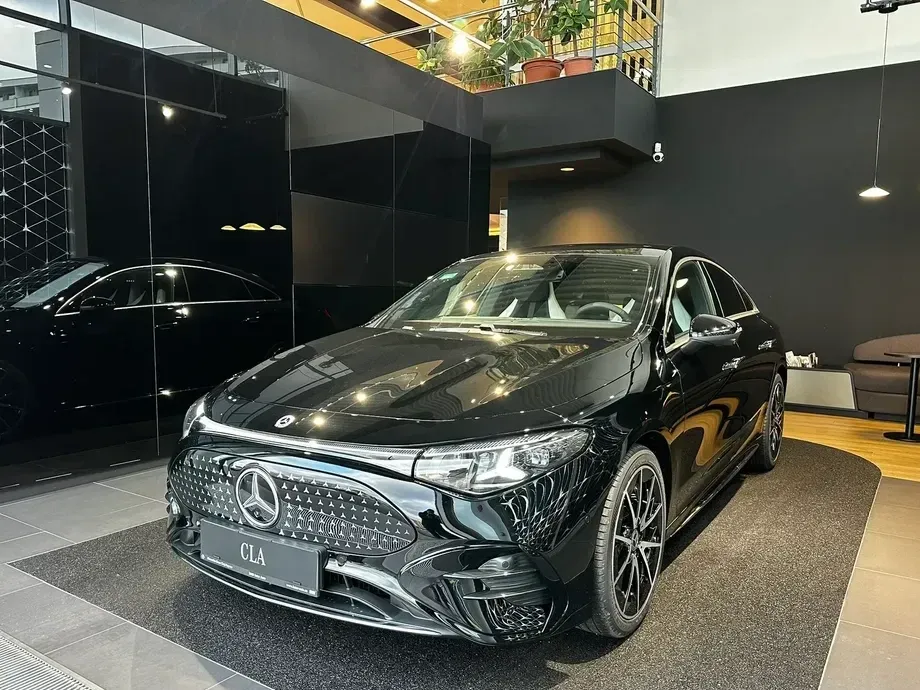 Mercedes-Benz CLA 250+ — imagine 3
