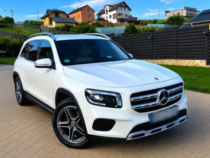 Mercedes-Benz GLB 220 d 4MATIC 8G-DCT AMG Line
