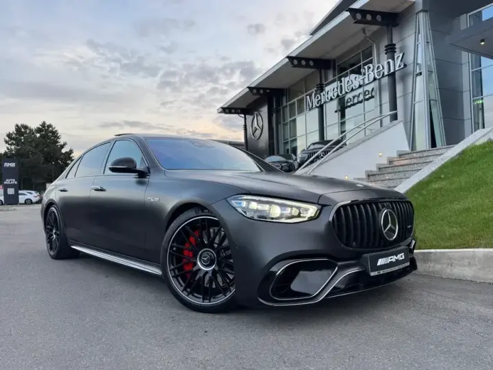 Mercedes-Benz S 63 AMG E Performance AMG Speedshift MCT 9G