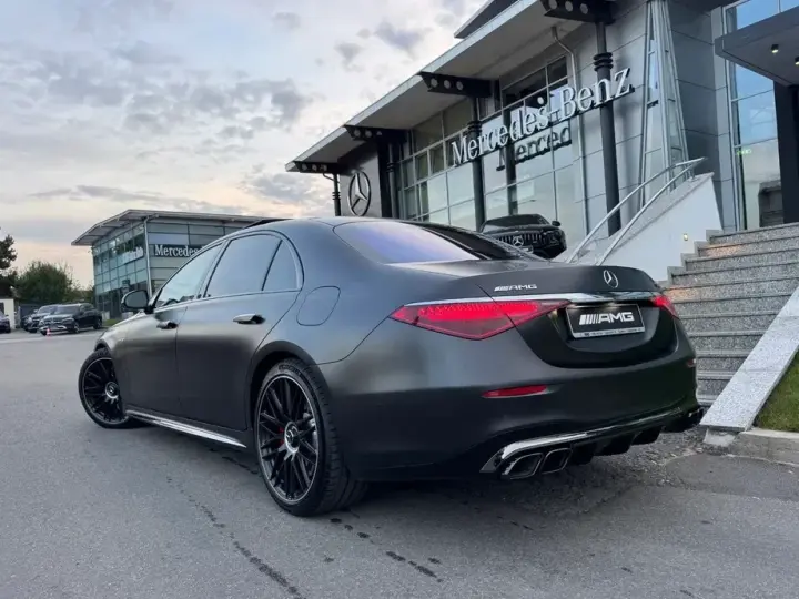 Mercedes-Benz S 63 AMG E Performance AMG Speedshift MCT 9G