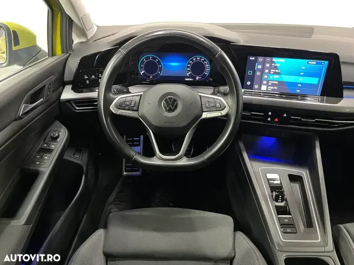 Volkswagen Golf VIII 2.0 TDI DSG Style