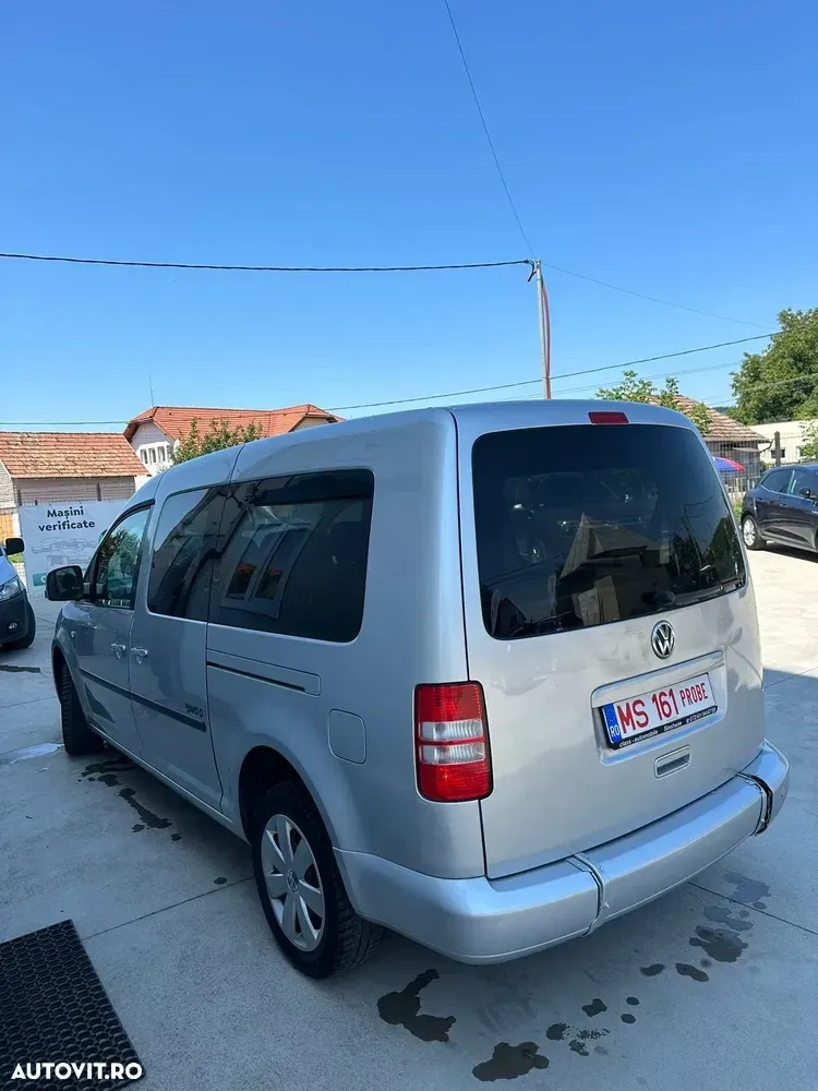 Volkswagen Caddy 1.6 DSG BMT Edition 30 — imagine 3