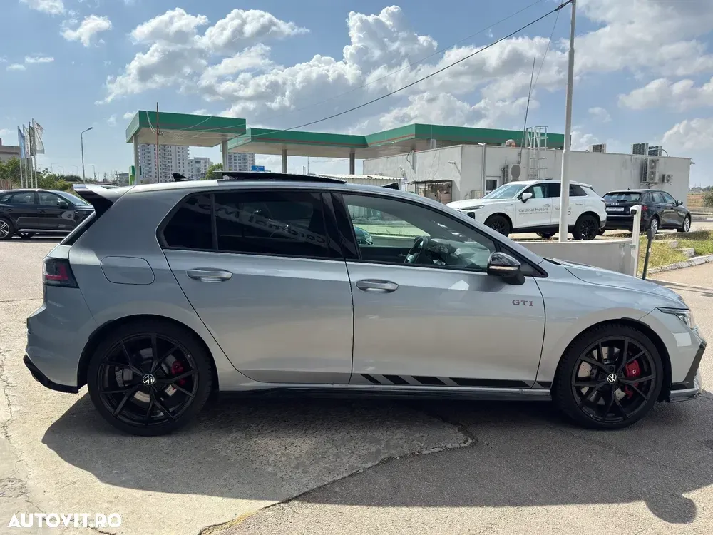 Volkswagen Golf VIII 2.0 TSI OPF DSG GTI Clubsport — imagine 6