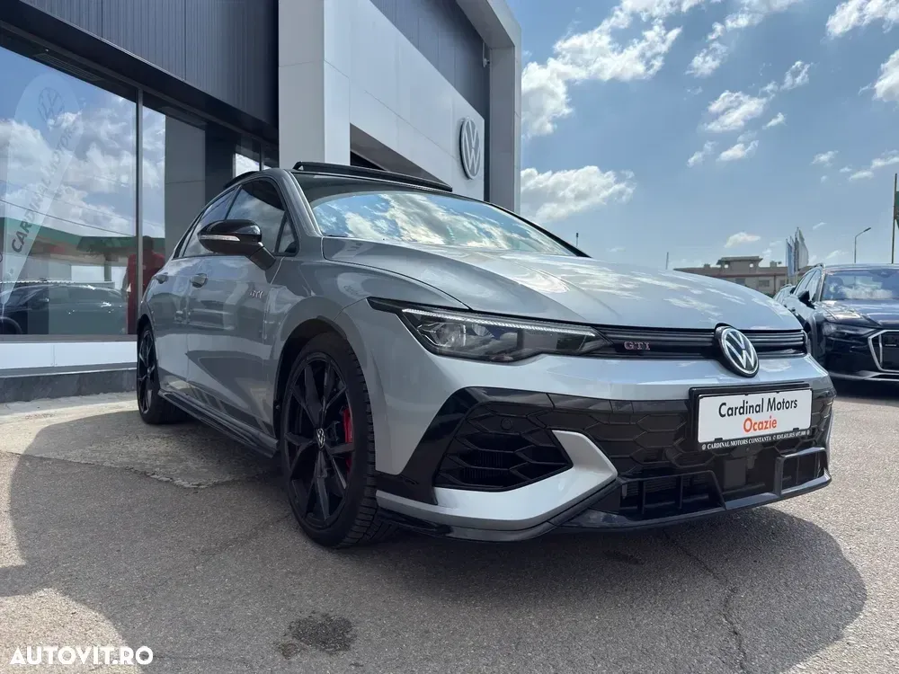 Volkswagen Golf VIII 2.0 TSI OPF DSG GTI Clubsport — imagine 4