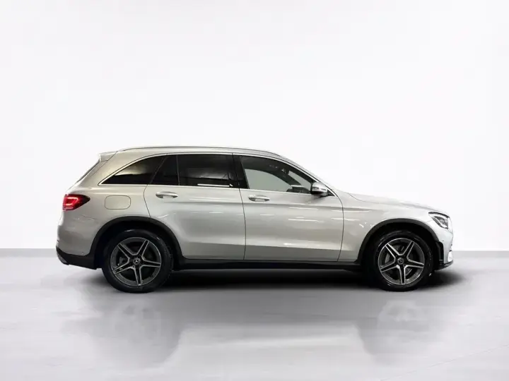 Mercedes-Benz GLC 300 4MATIC 9G-TRONIC