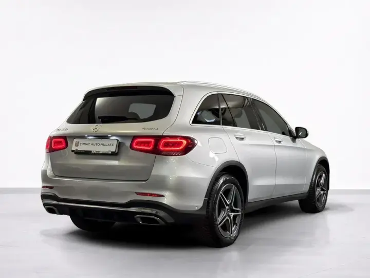 Mercedes-Benz GLC 300 4MATIC 9G-TRONIC