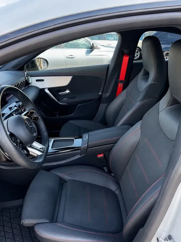Mercedes-Benz CLA 35 AMG C118 MHEV 4MATIC Coupe — imagine 5