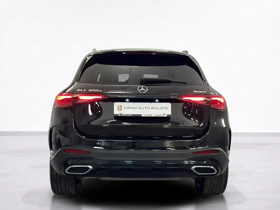 Mercedes-Benz GLC 300 e 4Matic 9G-TRONIC Edition AMG Line — imagine 4