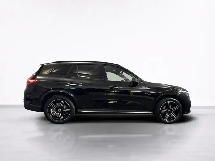 Mercedes-Benz GLC 300 e 4Matic 9G-TRONIC Edition AMG Line
