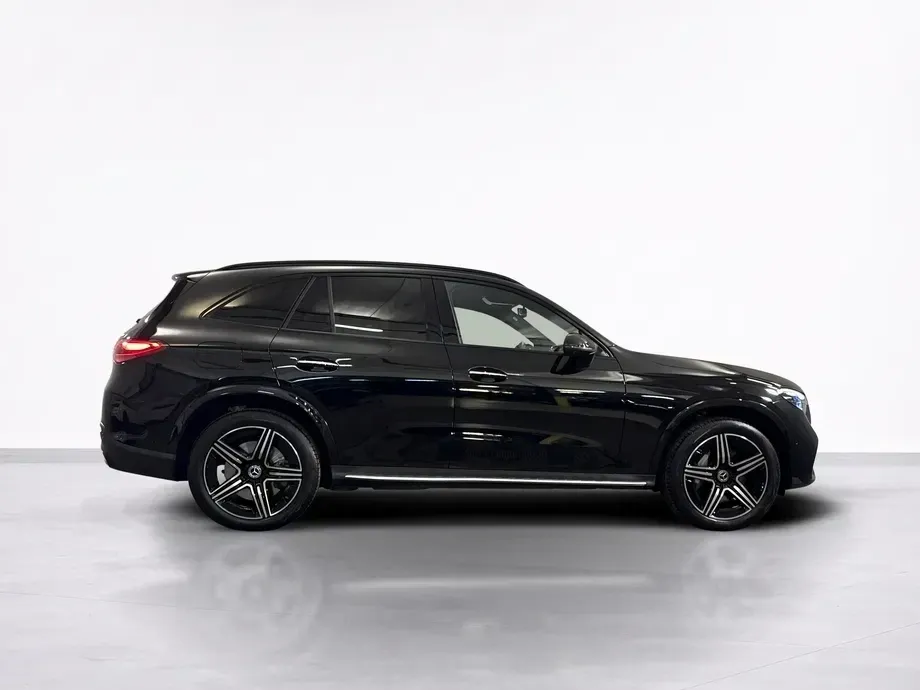 Mercedes-Benz GLC 300 e 4Matic 9G-TRONIC Edition AMG Line — imagine 6