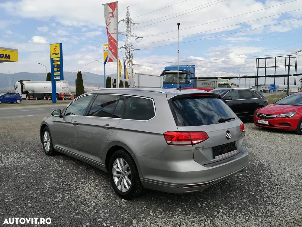 Volkswagen Passat — imagine 6