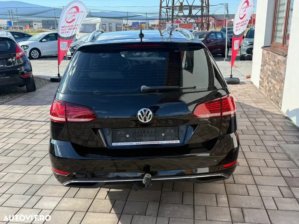 Volkswagen Golf — imagine 4