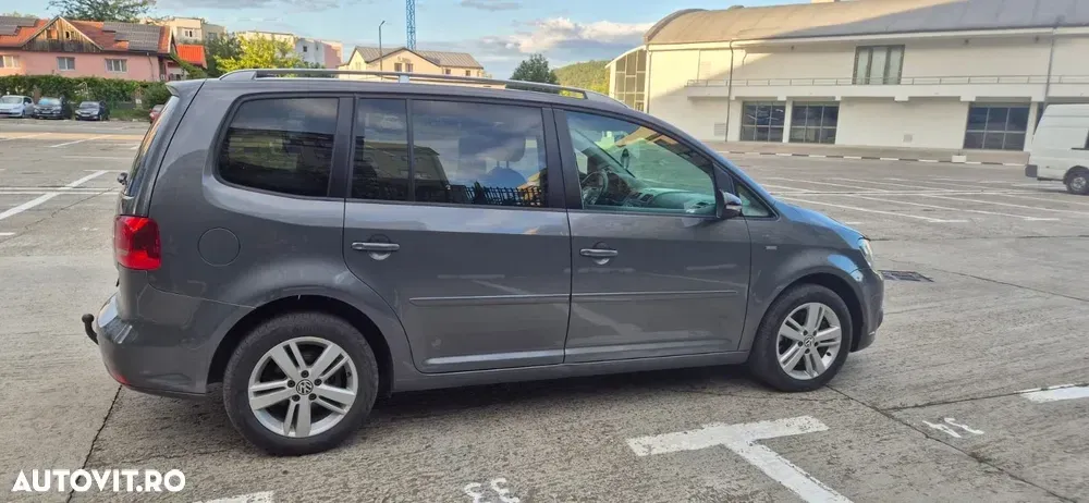 Volkswagen Touran I 2.0 TDI DPF DSG MATCH — imagine 3