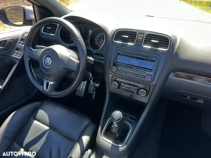 Volkswagen Golf VI