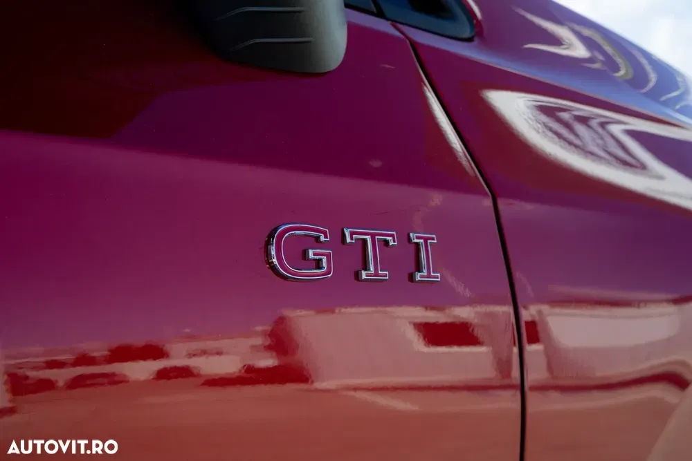 Volkswagen Golf VIII — imagine 5