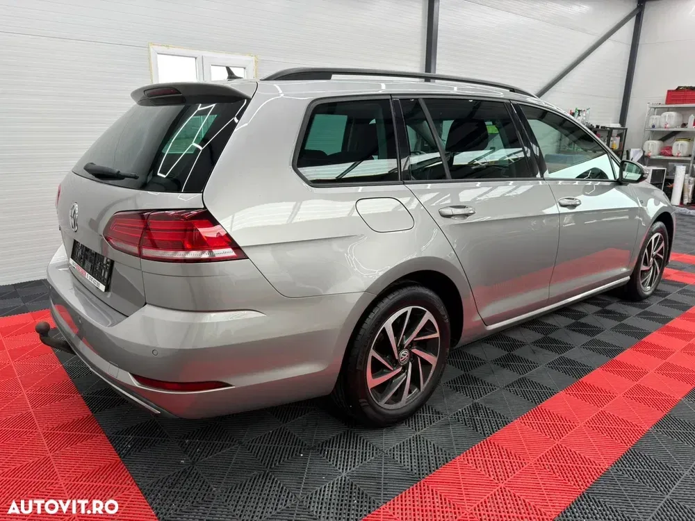 Volkswagen Golf VII 1.6 TDI SCR DSG Join — imagine 4