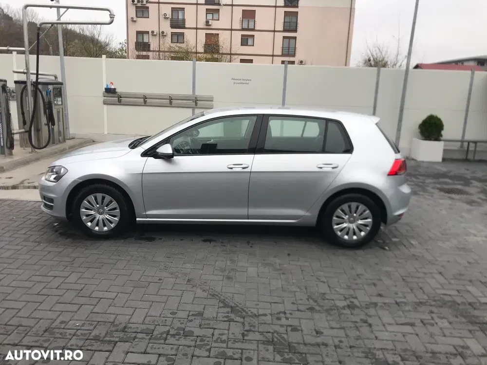 Volkswagen Golf VII 1.6 TDI BlueMotion Technology Comfortline — imagine 2
