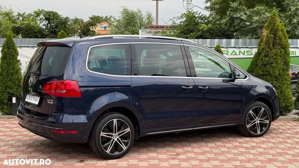 Volkswagen Sharan 2.0 TDI DSG Highline Black Style — imagine 5