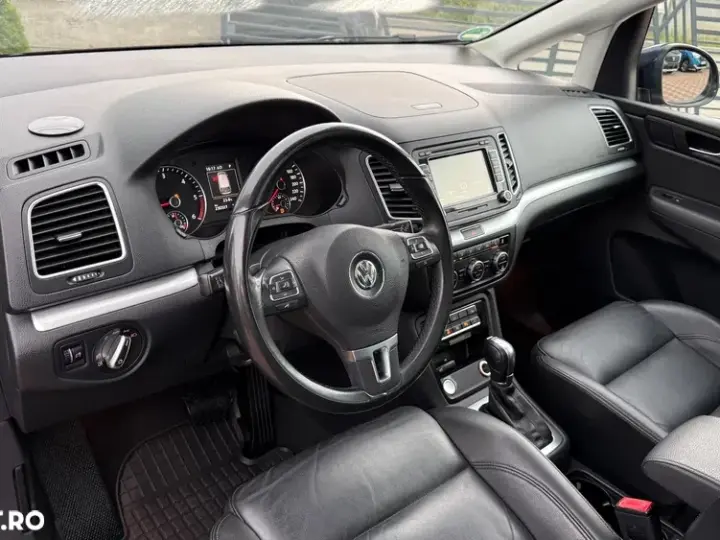 Volkswagen Sharan 2.0 TDI DSG Highline Black Style
