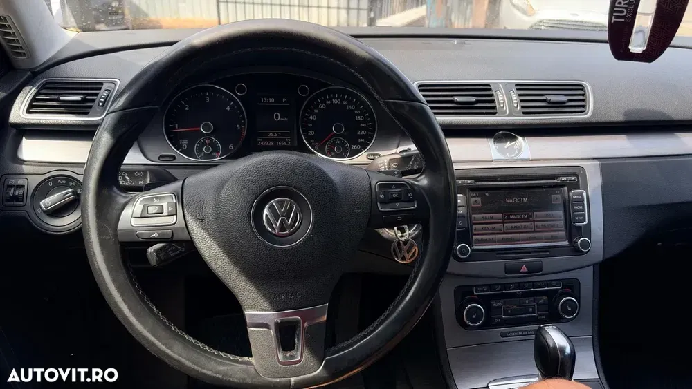 Volkswagen Passat B7 2.0 TDI BlueMotion Technology DSG Comfortline — imagine 5