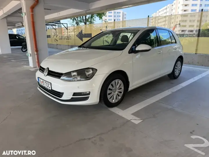 Volkswagen Golf VII 1.6 TDI BMT Trendline