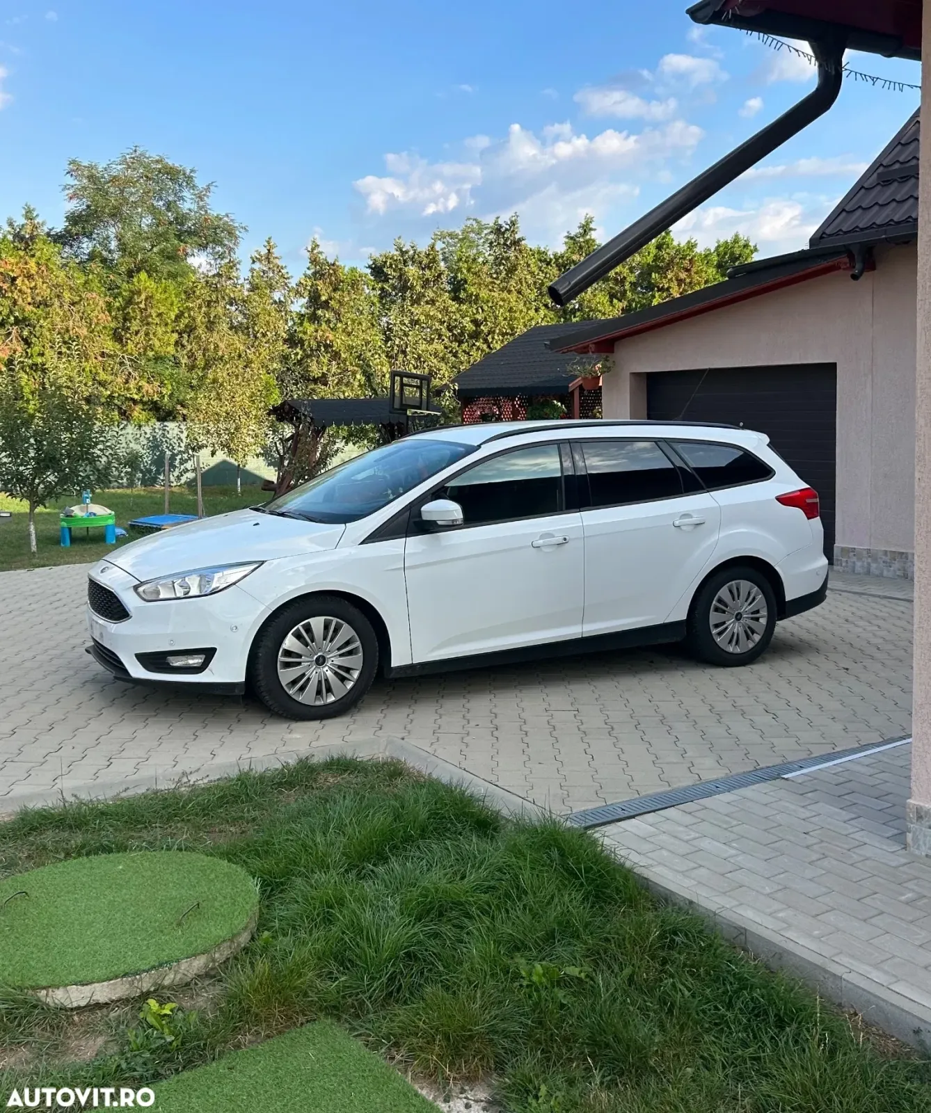 Volkswagen Golf VII 1.6 TDI DSG Highline — imagine 6