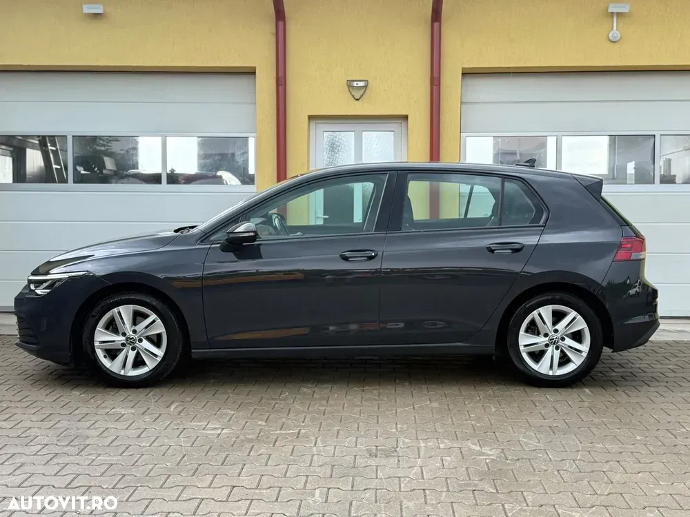 Volkswagen Golf VIII 1.5 eTSI MHEV 150CP DSG Life — imagine 4