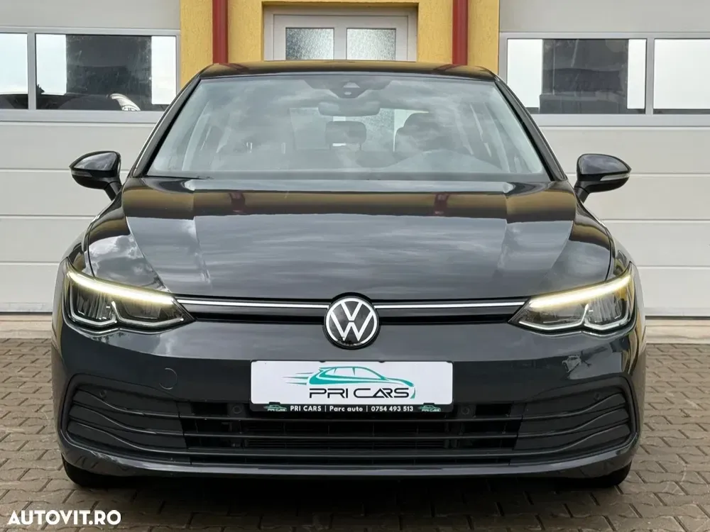 Volkswagen Golf VIII 1.5 eTSI MHEV 150CP DSG Life — imagine 3