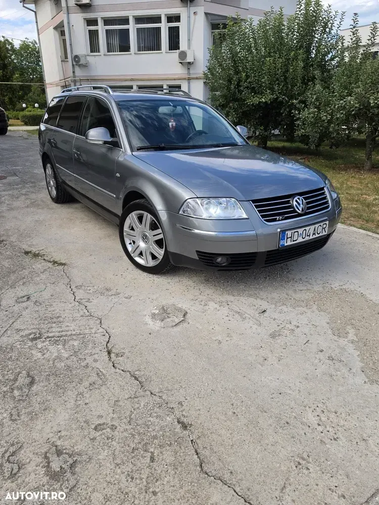 Volkswagen Passat 1.9TDI Highline — imagine 2