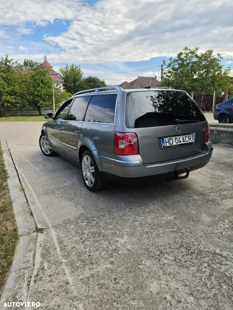 Volkswagen Passat 1.9TDI Highline — imagine 4