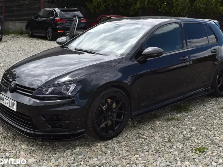 Volkswagen Golf VII