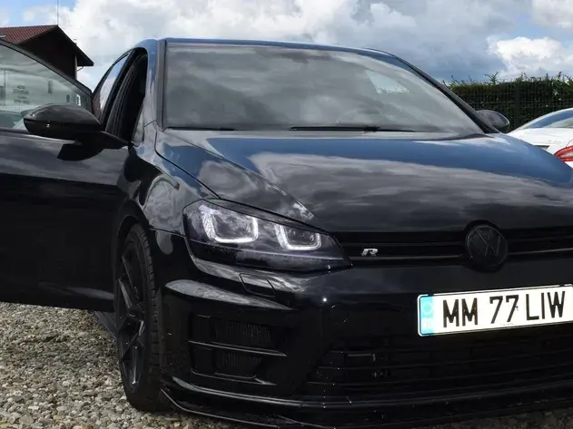 Volkswagen Golf VII