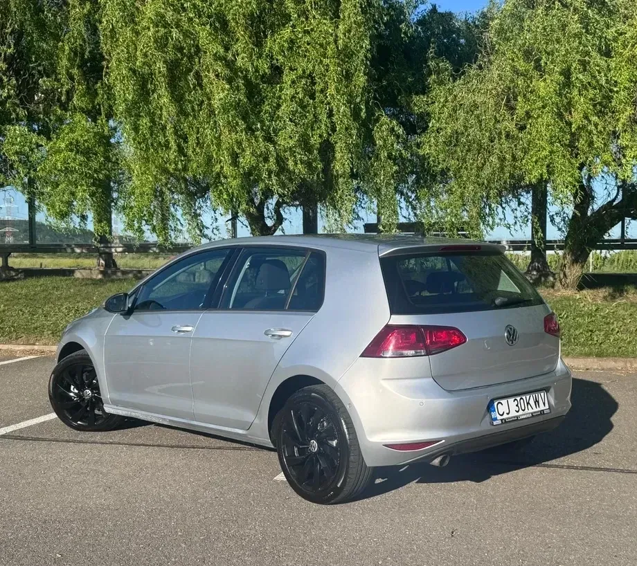 Volkswagen Golf VII 1.6 TDI BMT Comfortline — imagine 3