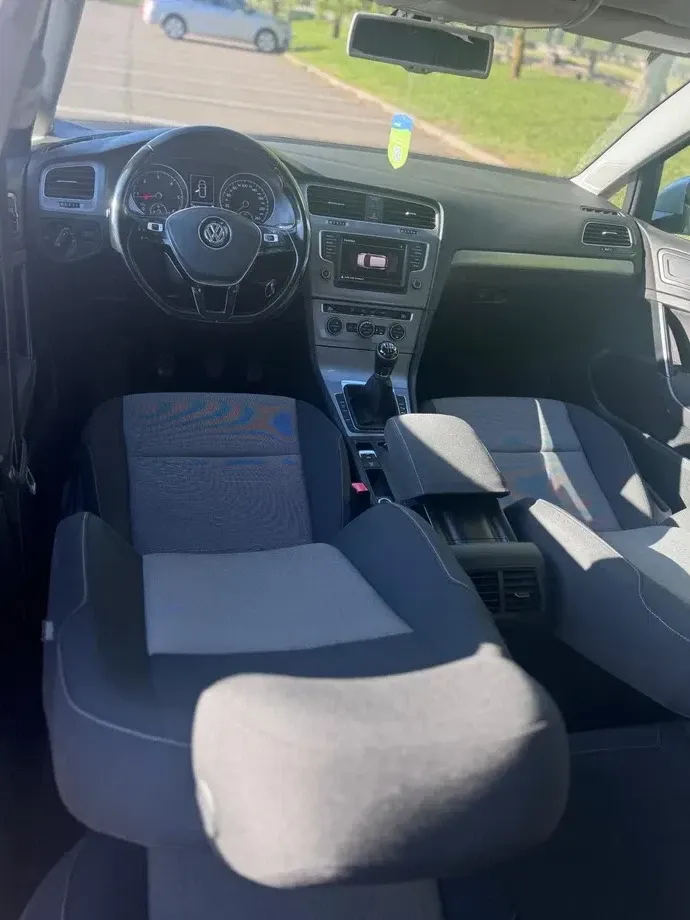 Volkswagen Golf VII 1.6 TDI BMT Comfortline — imagine 6