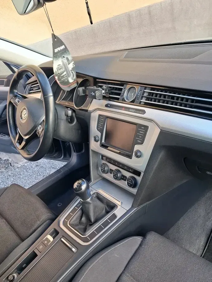 Volkswagen Passat B8 2.0 TDI Trendline — imagine 4