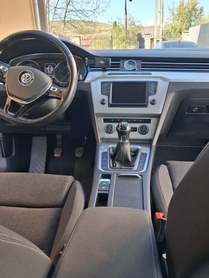 Volkswagen Passat B8 2.0 TDI Trendline — imagine 3