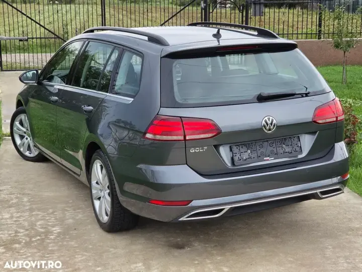 Volkswagen Golf VII 1.6 TDI DSG Comfortline