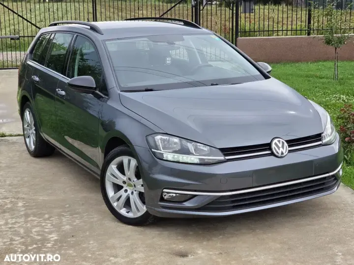 Volkswagen Golf VII 1.6 TDI DSG Comfortline