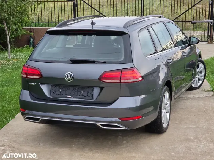 Volkswagen Golf VII 1.6 TDI DSG Comfortline