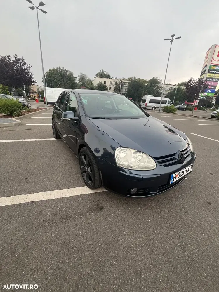 Volkswagen Golf V 2.0 TDI Comfortline — imagine 4